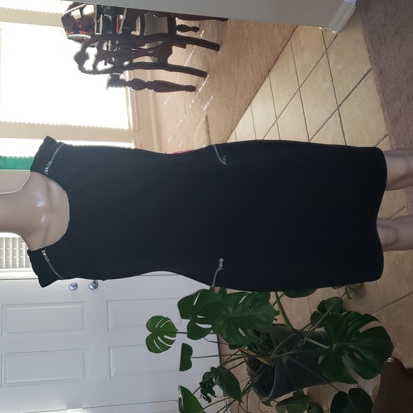 Intermission 4 gathered scoop neck textured zipper detail - Picture 2 of 10